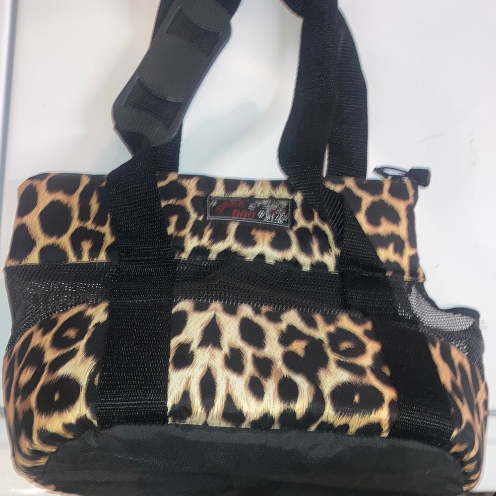 Padded dog animal carrier. Brand is: Collections Dabba doo